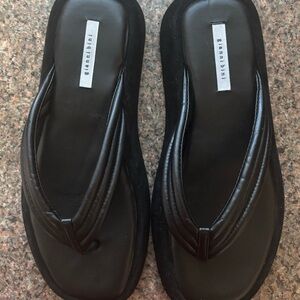 Gianni Bini Black Sandals